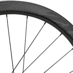 ZIPP 303 Firecrest® Carbon Clincher Tubeless Disc 6-Loch Laufrad -Deutschland Shimano Verkaufs-Shop 346583