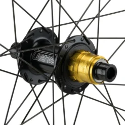 Tune Crosser Alu Disc Endurance Center Lock 28" Laufradsatz -Deutschland Shimano Verkaufs-Shop 374076