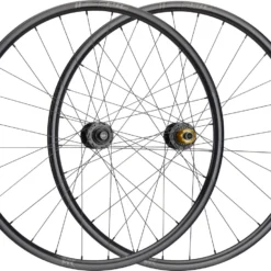 Tune Crosser Alu Endurance Disc Center Lock 28" Laufradsatz