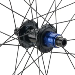 Tune Schwarzbrenner 45 3.0 Disc Center Lock 28" Laufradsatz -Deutschland Shimano Verkaufs-Shop 431407