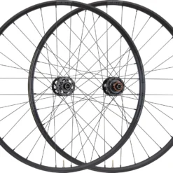 Notubes Crest MK4 Disc 6-Loch Boost 29" Laufradsatz
