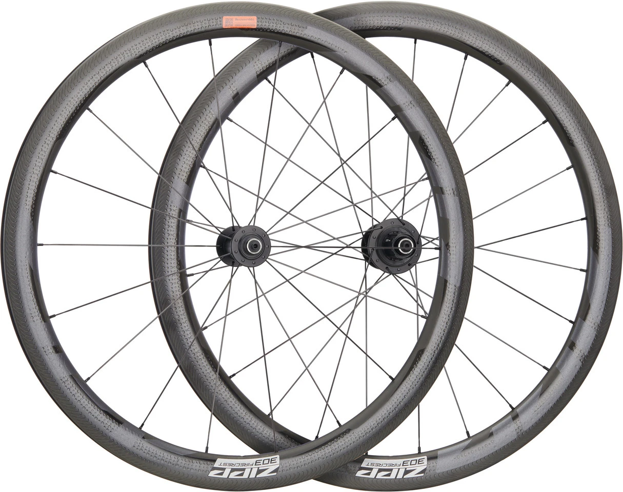 ZIPP 303 Firecrest® Carbon Tubeless Laufradsatz 3 ZIPP 303 Firecrest® Carbon Tubeless Laufradsatz